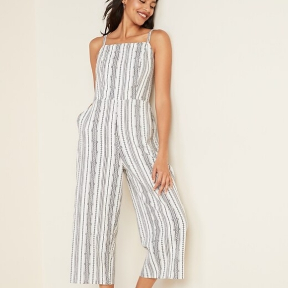 Old Navy Linen Blend Geometric Stripe Cami Jumpsuit Small - Picture 1 of 9